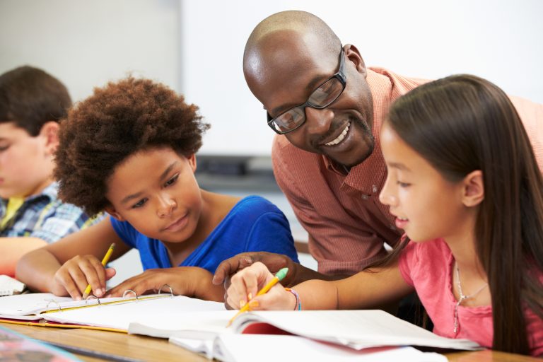 Trabalhando juntos para fortalecer a educação – nossa obrigação para com as gerações futurasTodos os posts